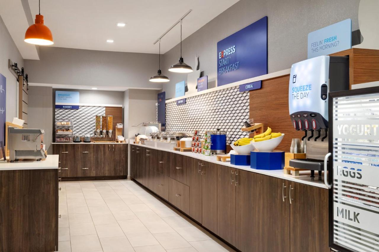 Holiday Inn Express & Suites Opelousas By Ihg Luaran gambar
